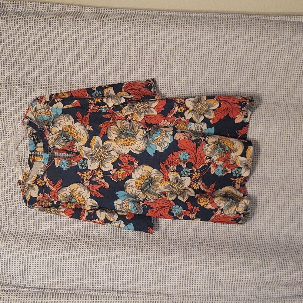 Women dress
